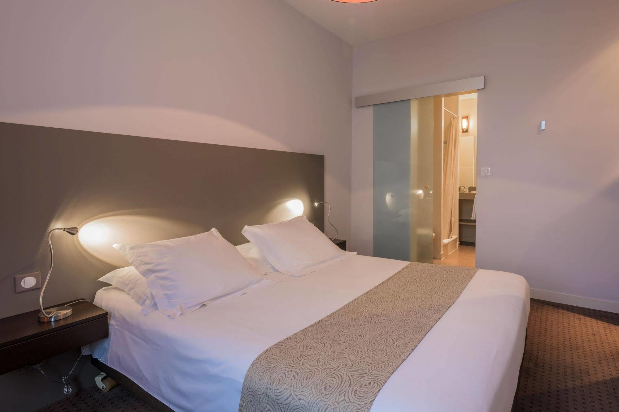 Hotel Ronsard Tours Kültér fotó